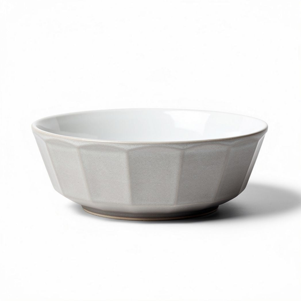 Ceramic serving bowl 20 x 20 x 5cm for salads and fruit in light gray